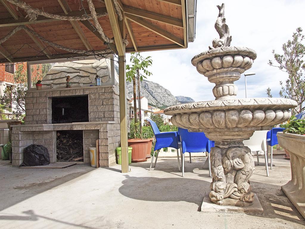 Apartments Pomalo Makarska Bagian luar foto